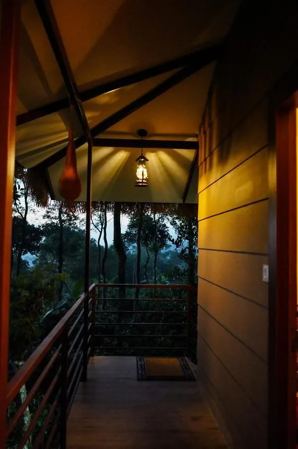 מלון מאננטהוואדי Coffee Cradle Wayanad Luxuorios Private Tree House - Inside 2 Acre Coffee Plantation הודו