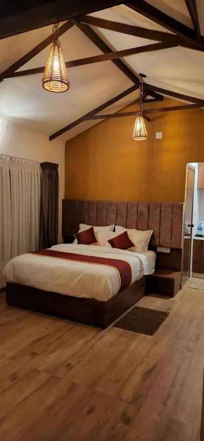 מלון מאננטהוואדי Coffee Cradle Wayanad Luxuorios Private Tree House - Inside 2 Acre Coffee Plantation אתר נופש
