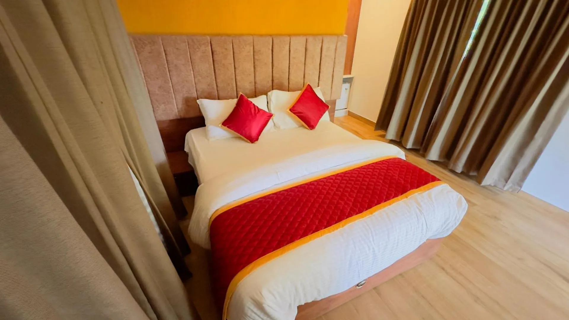 מלון מאננטהוואדי Coffee Cradle Wayanad Luxuorios Private Tree House - Inside 2 Acre Coffee Plantation אתר נופש