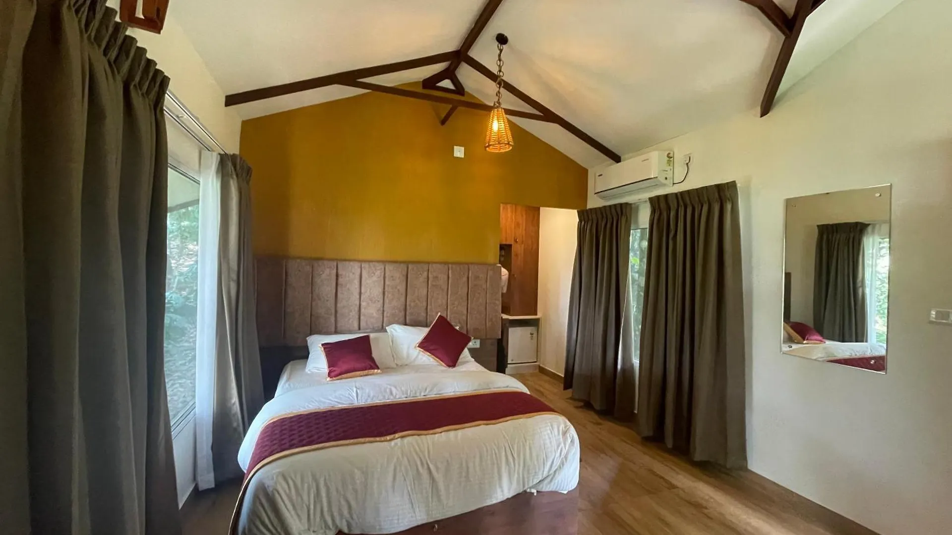 מלון מאננטהוואדי Coffee Cradle Wayanad Luxuorios Private Tree House - Inside 2 Acre Coffee Plantation הודו